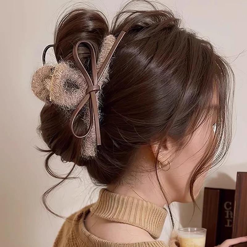 

Plush Leather Bow Large Hair Claw Autumn/winter Furry Headband Womans Elegant Hair Pins Shark Clips Female Fashion Barrettes коричневий