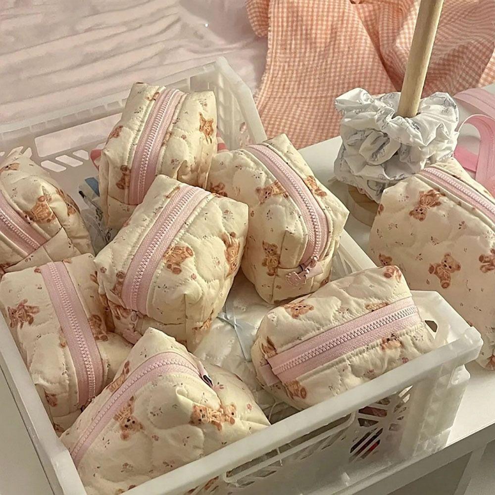 High Quality Cartoon Bear Makeup Bag Large Capacity Jewelry Lipstick Storage Cosmetic Bag Travel Organizer Portable Toiletry Bag