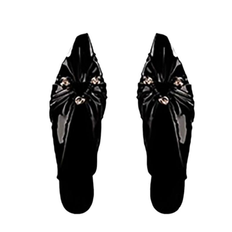 Grape mother single shoes 2025 spring women's triangular buckle hollow pointed shoes pleated muller shoes fashionable rear empty high heels