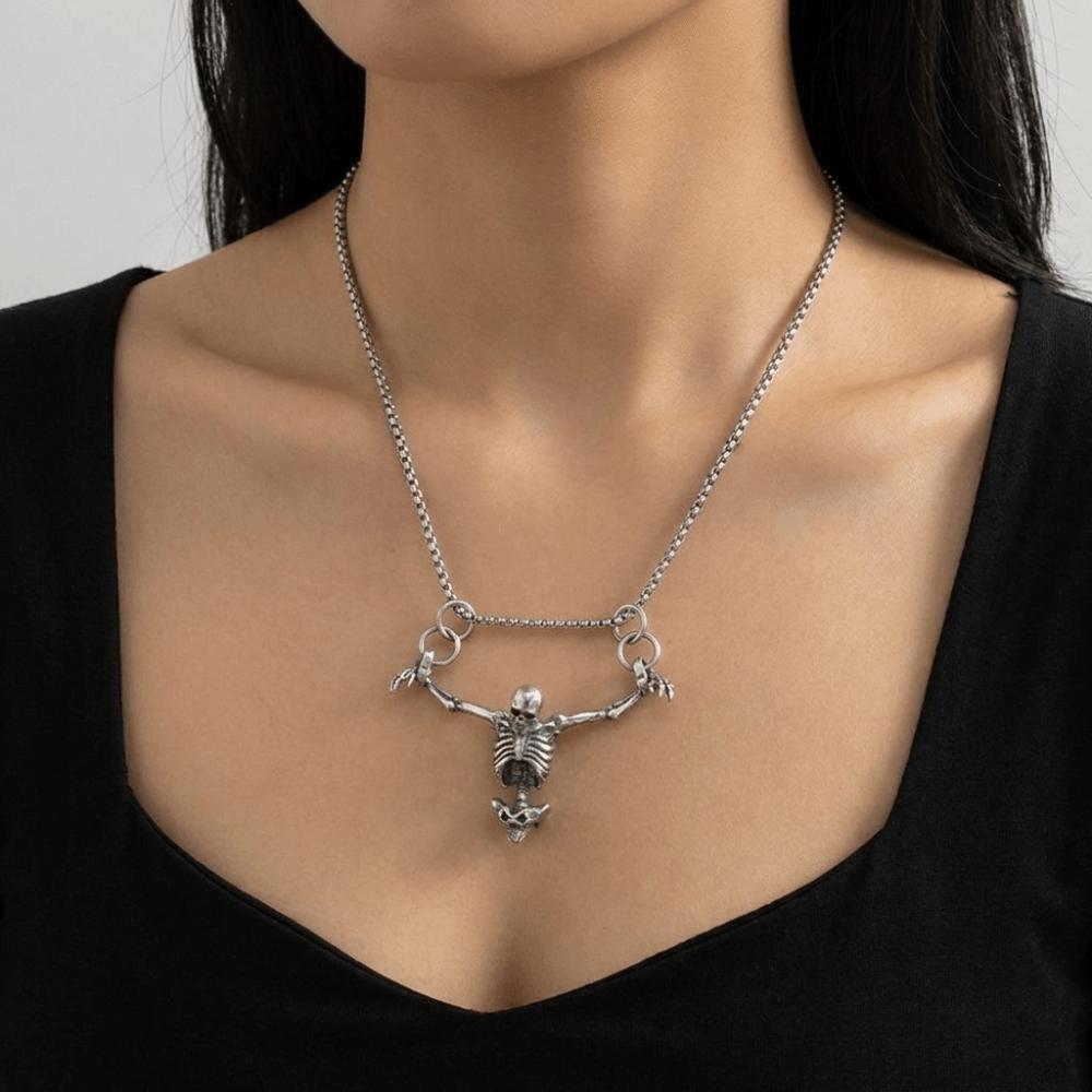 Gothic Men Necklace Zinc Zinc Alloy Clavicle Chain Simple Skull Head Pendent  Halloween