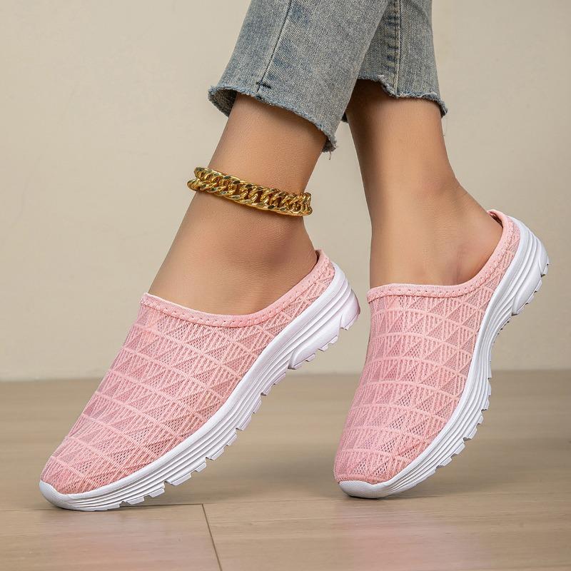 Large-sized Beach Shoes Breathable and Anti-slip Sports Shoes Women's Shoes