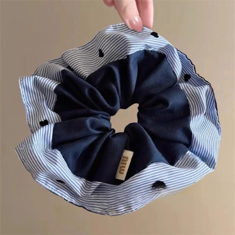 

New blue and white striped love stitching fashion large intestine hair tie ponytail ball hair accessories for women