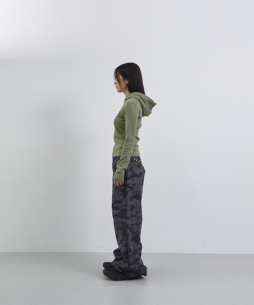 Tansanmageunesyum Cotton Wide Studded Pants (Camo Charcoal)