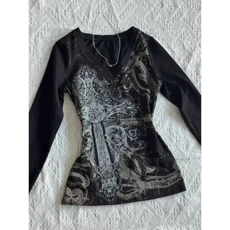 Black Letter Goth Sexy Gothic Graphic T-shirt Vintage Women's 90s Clothes Y2k Crop Top Streetwear Tshirts Subculture Tees Punk