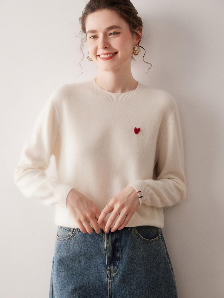Women's 2025 Round Neck Embroidered Heart Cashmere Sweater - Gentle, Fashionable & Versatile