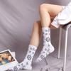 Damen Street Baumwolle Sport Mittelrohrsocken Damen Strumpfwaren Paisley Blumen Socken Koreanischer Stil Socken