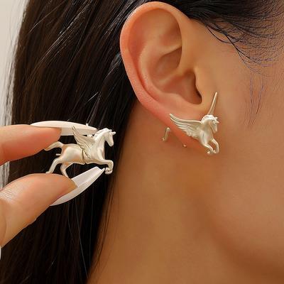 Personalized Zodiac Pegasus Earrings Trendy Women's Cute Pegasus Ear Studs Fashionable Jewelry Gifts