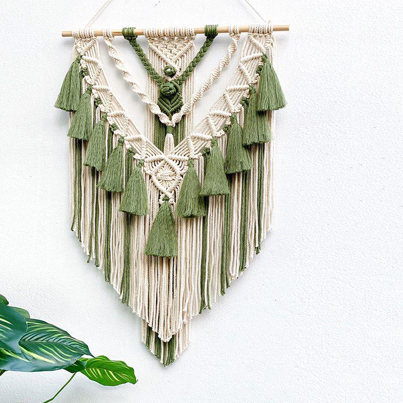 Handmade Indian Dream Catcher Feather Wind Chime - Creative Wall Hanging for Bedroom or Homestay Decoration
