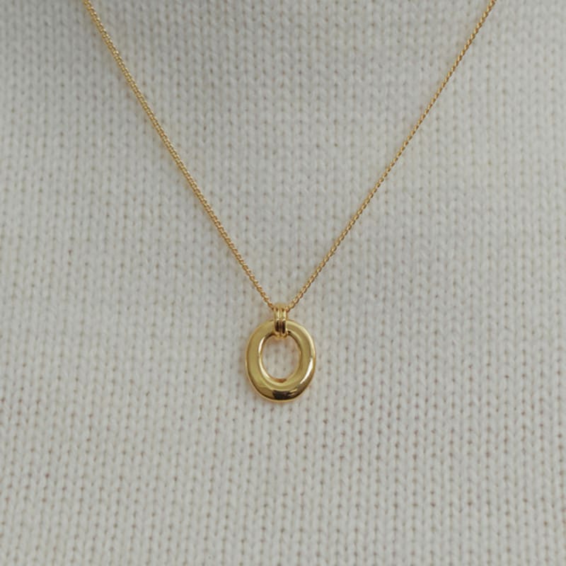Shertz Bold Donut Pendant Ring Necklace (24k Gold Plated)