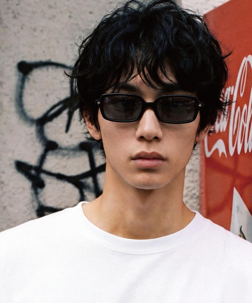 Sseulichieolseu Fig 01 Su_Fig 01 Sunglasses_Black