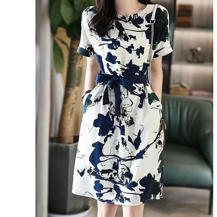 Women's Round Neck Short Sleeve Midi Dress Slim Fit High Waist Belted Ink Print A-Line Dress Casual Summer Elegant Fashion Dress