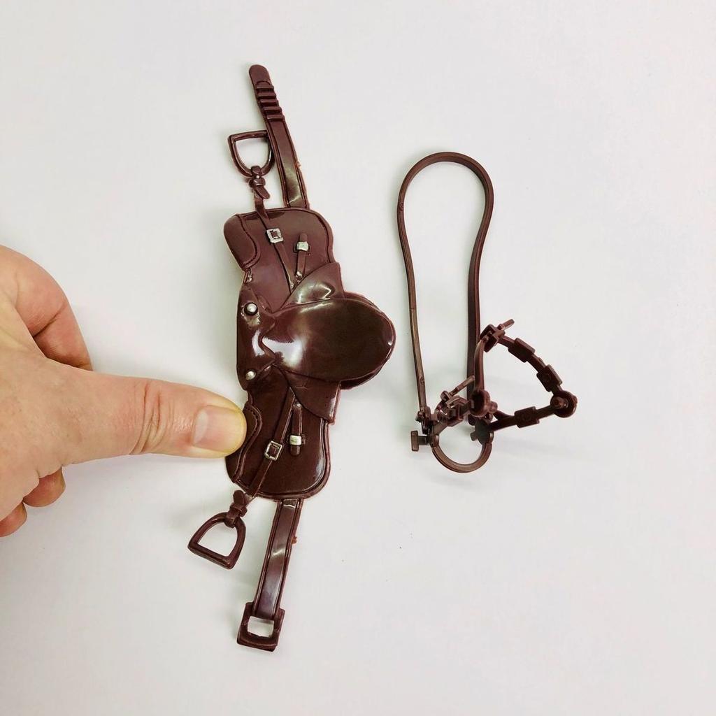 The dollhouse: simulation REINS saddle horse head riding supplies animal props mount model toy dolls