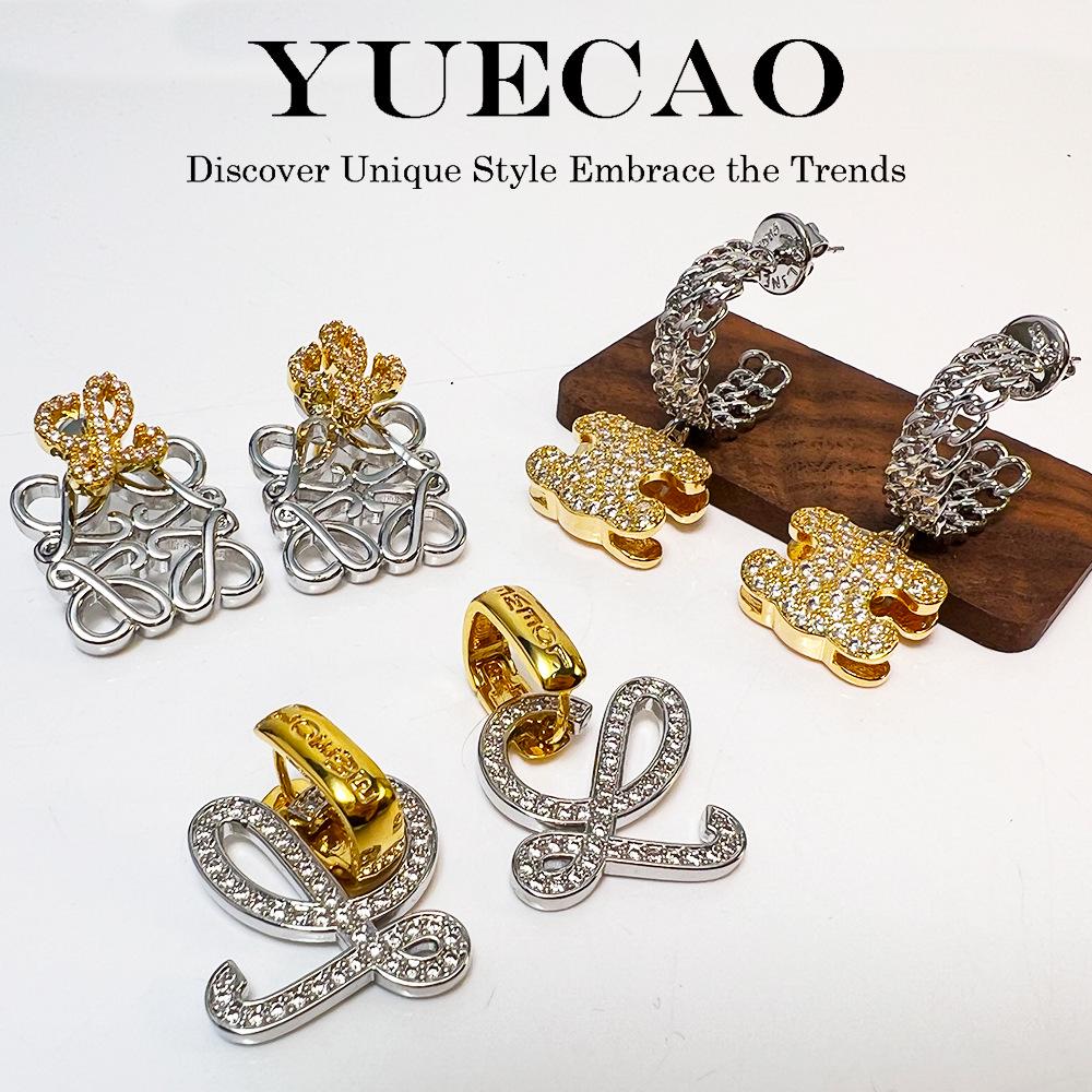 

24K Gold-Plated Minimalist Luxury Earrings: Sweet & Cool Style