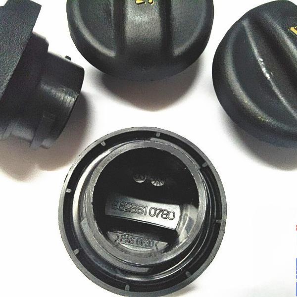 025865 Petrol Engine Oil Filler Cap For Citroen's New C4 Elysee Peugeot Series Berlingo 1996-2014 Xsara Picasso 1999-2014 C1 C2