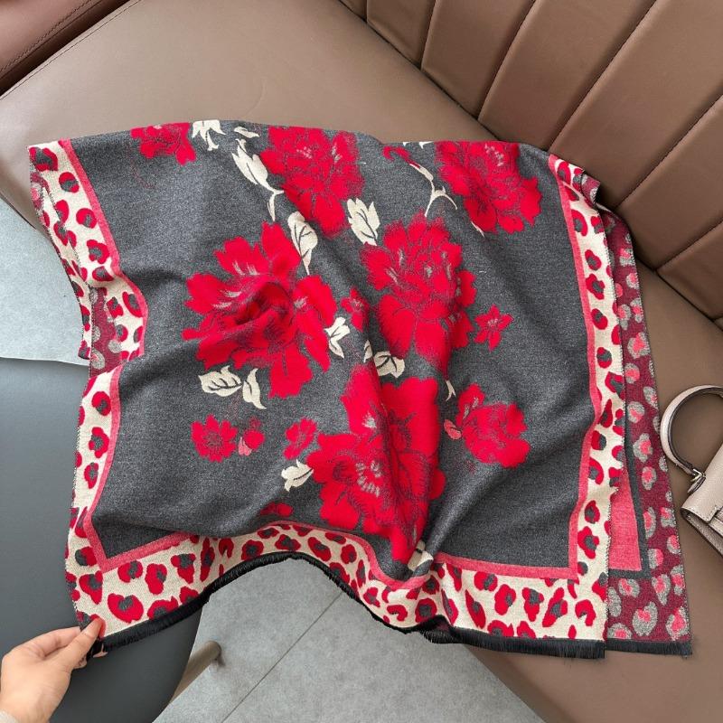 Retro Jacquard Scarf Girl Mother Gift Autumn and Winter Imitation Cashmere Warm Thickened Versatile Scarf Shawl Dual-purpose