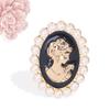 Vintage Lady Head Badge Brooches For Women Pearl Classic Beauty Portrait Oval Brooch Pin Retro Party Jewelry Gifts