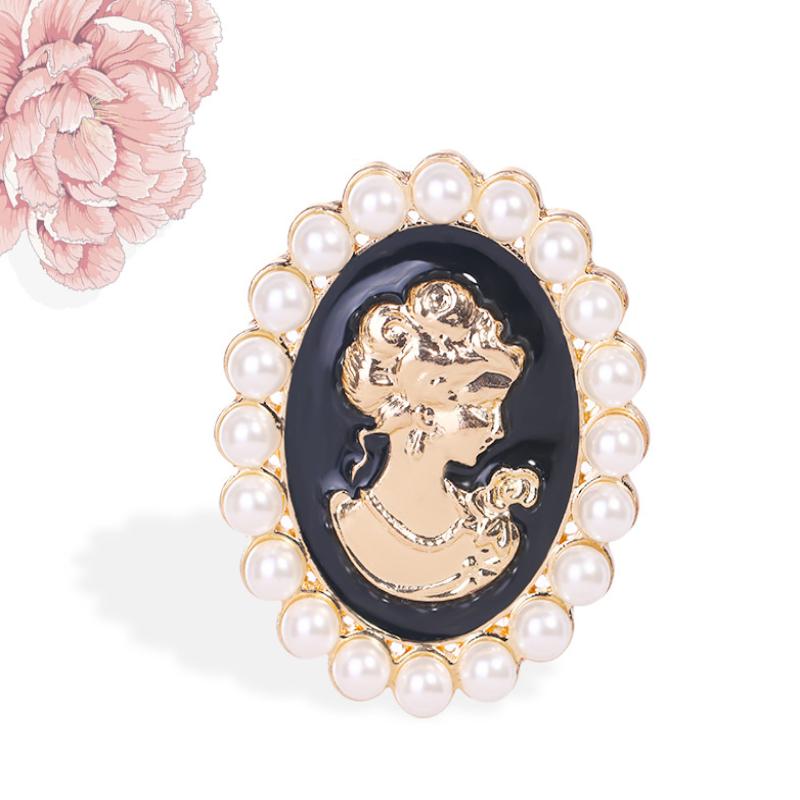 Vintage Lady Head Badge Brooches For Women Pearl Classic Beauty Portrait Oval Brooch Pin Retro Party Jewelry Gifts