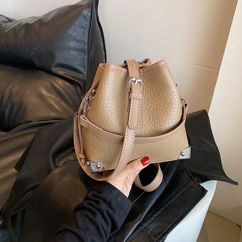 Stylish Pu Cross-border Trendy Medium Bucket Bag With Car Stitching Detail For Daily Outfit