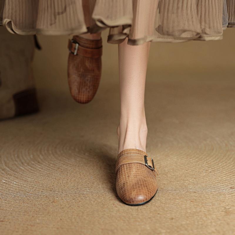 Fashion 2025 New Summer Women Mules Genuine Leather Women Shoes Round Toe Chunky Heel Shoes Cover Toe Slingback Sandals Slippers