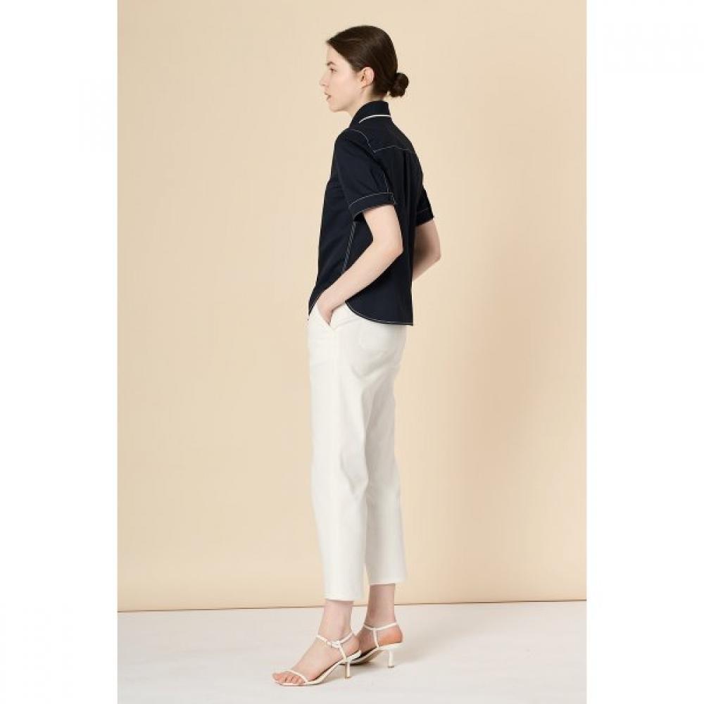 BCBG Knit Block Logo Blouse B3m4b420