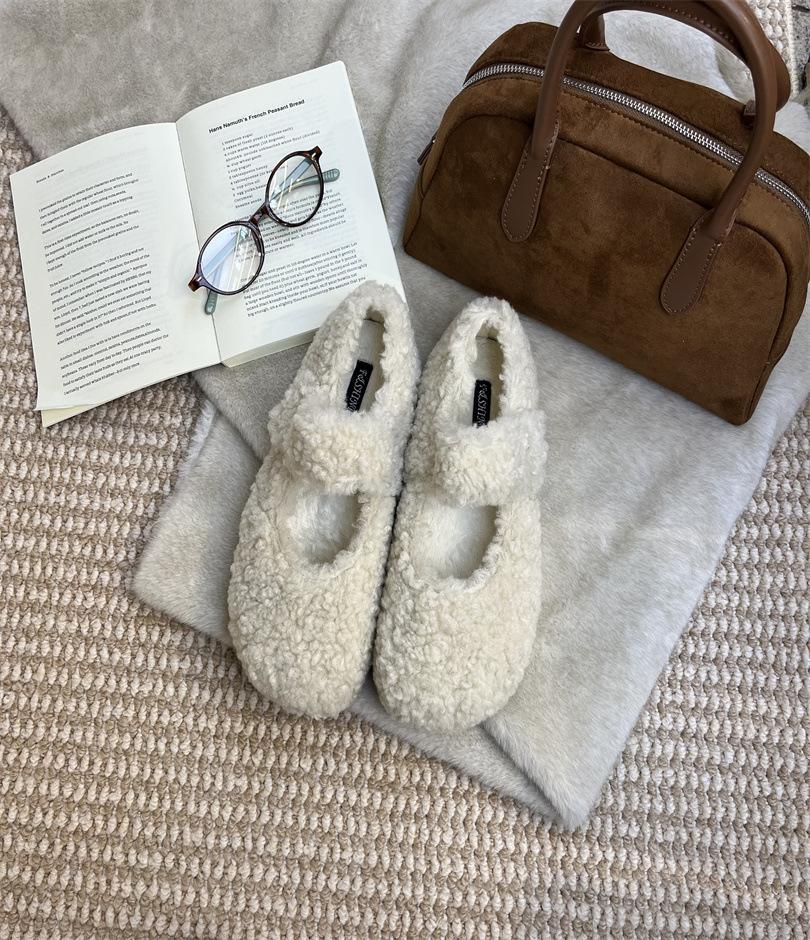 Lågskor i lamull för damvintermode 2025 nya sammetsmössskor med Mary Jane-pumps