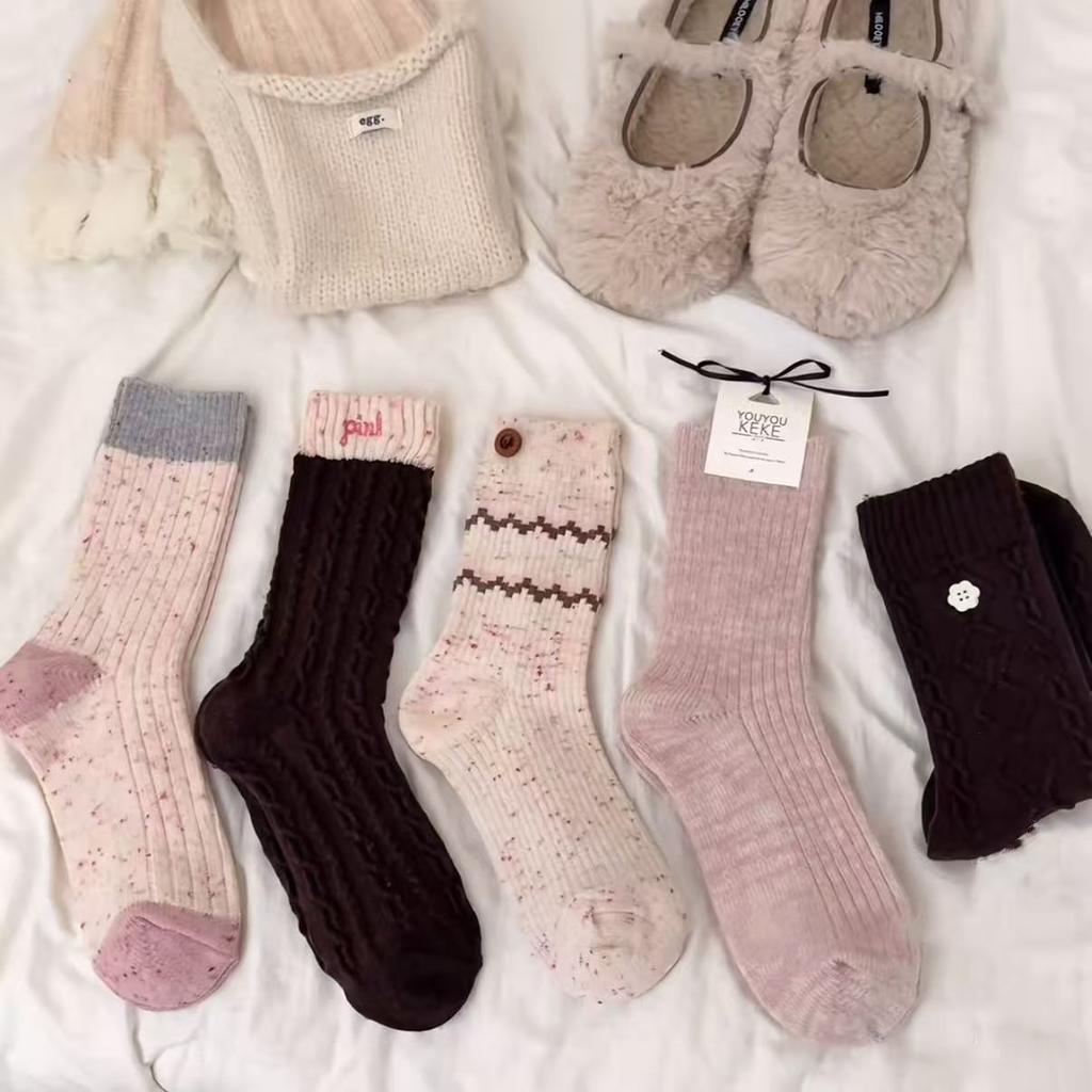 Keluli Girl ~ Pink Brown Wool Socks Sweet Girl Button Twist Socks Thickened Socks For Women