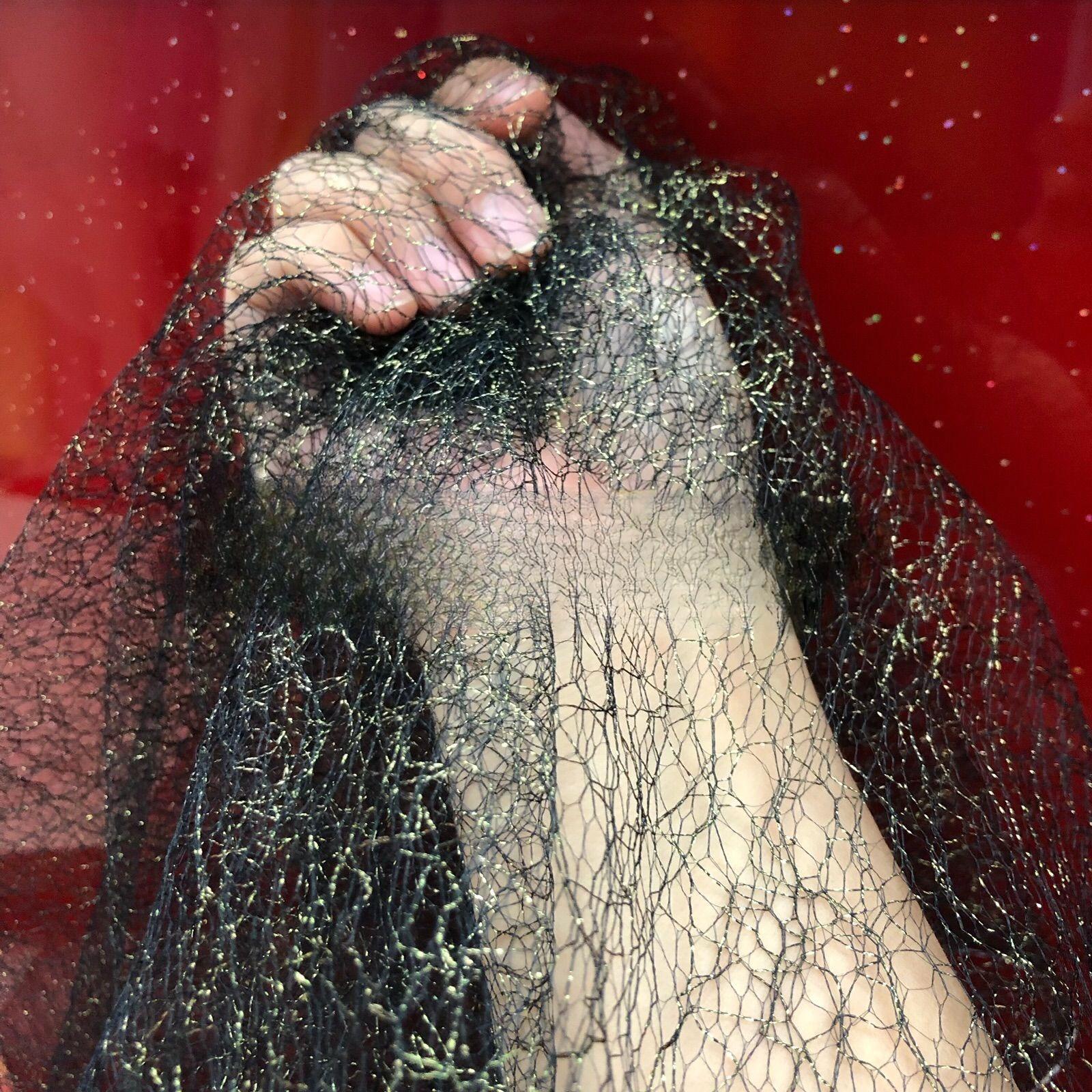 Gold and Silver Lace Irregular Hollow Decorative Mesh Yarn Designer Dress Fabric Perspective Light Soft Yarn Material 1.5M&1M