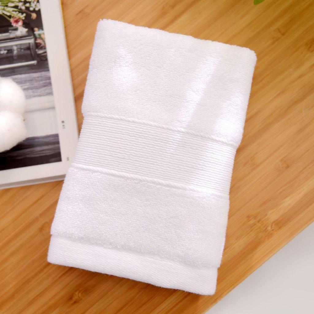 > Mjukt absorberande handduk i 32-trådig ren bomull för hemmet och daglig ansiktstvätt