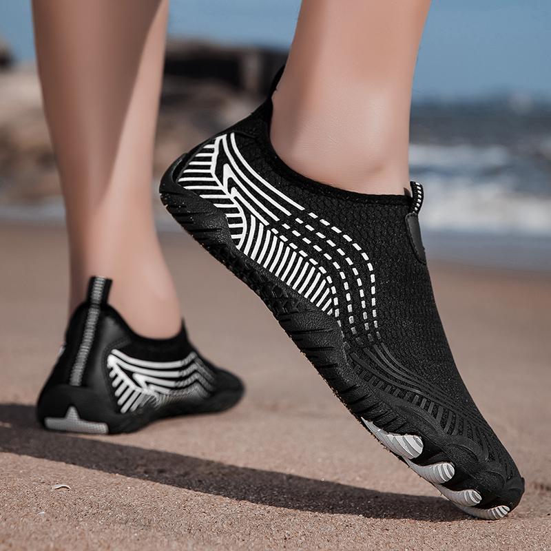 Seaside Aqua Shoes Barefoot Beach Wading Sneakers Sea River Water Sports Shoes for Fishing Boating Surfing Swimming Water Shoes