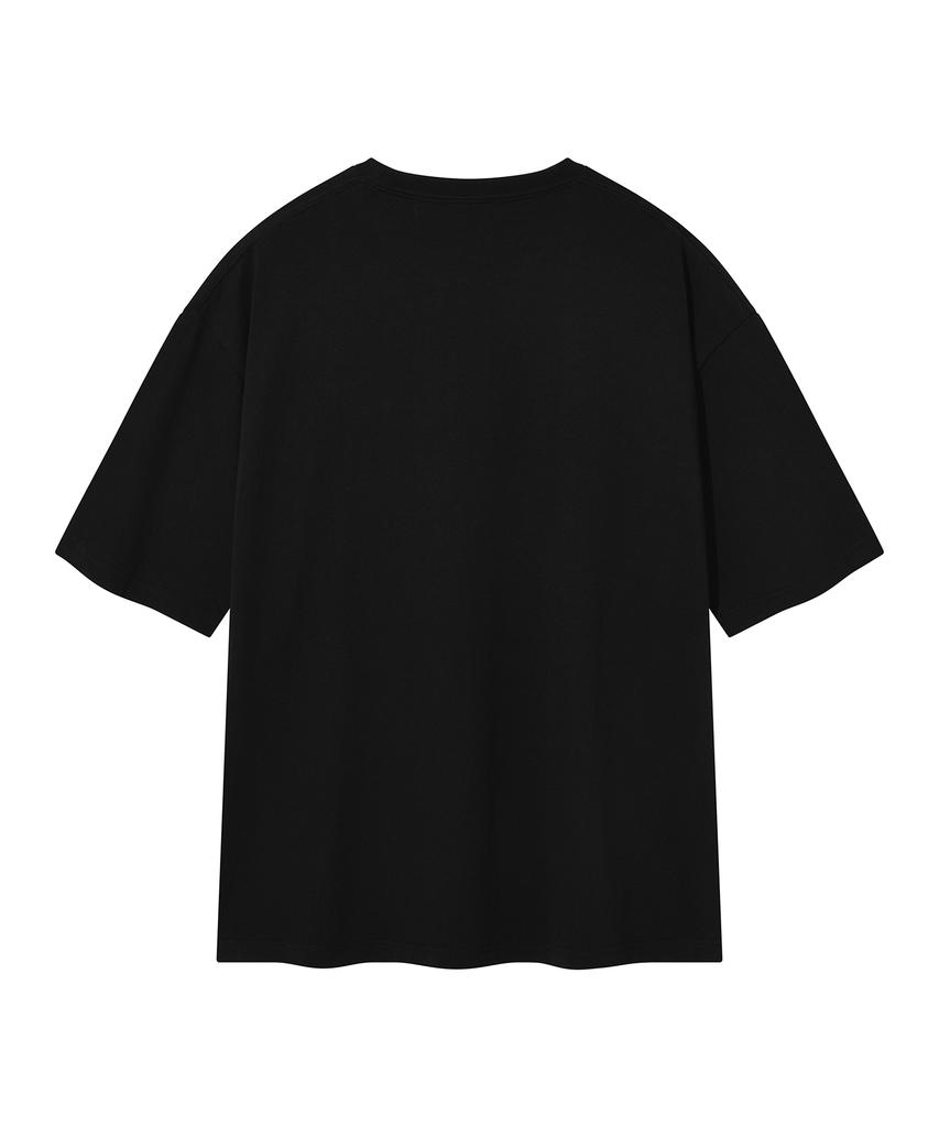 Treasure Burning Car Short Sleeve T-Shirt Black