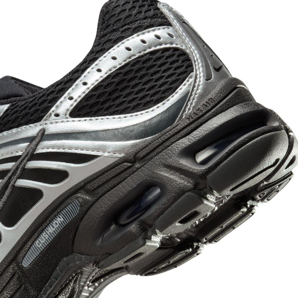 Nike W Airmax Moto 2k Whq2056 007Blk Blk