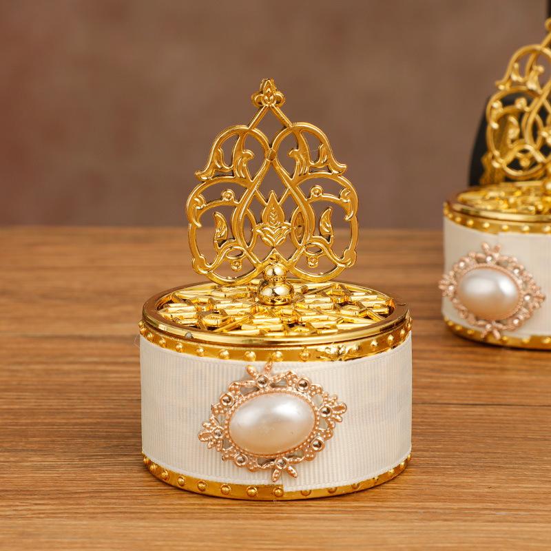 4Pcs Gold Candy Boxes with Lid, Vintage Plastic Round Favor Box for Candy, Chocolate, Small Gift Wedding Birthday Party Bridal Shower