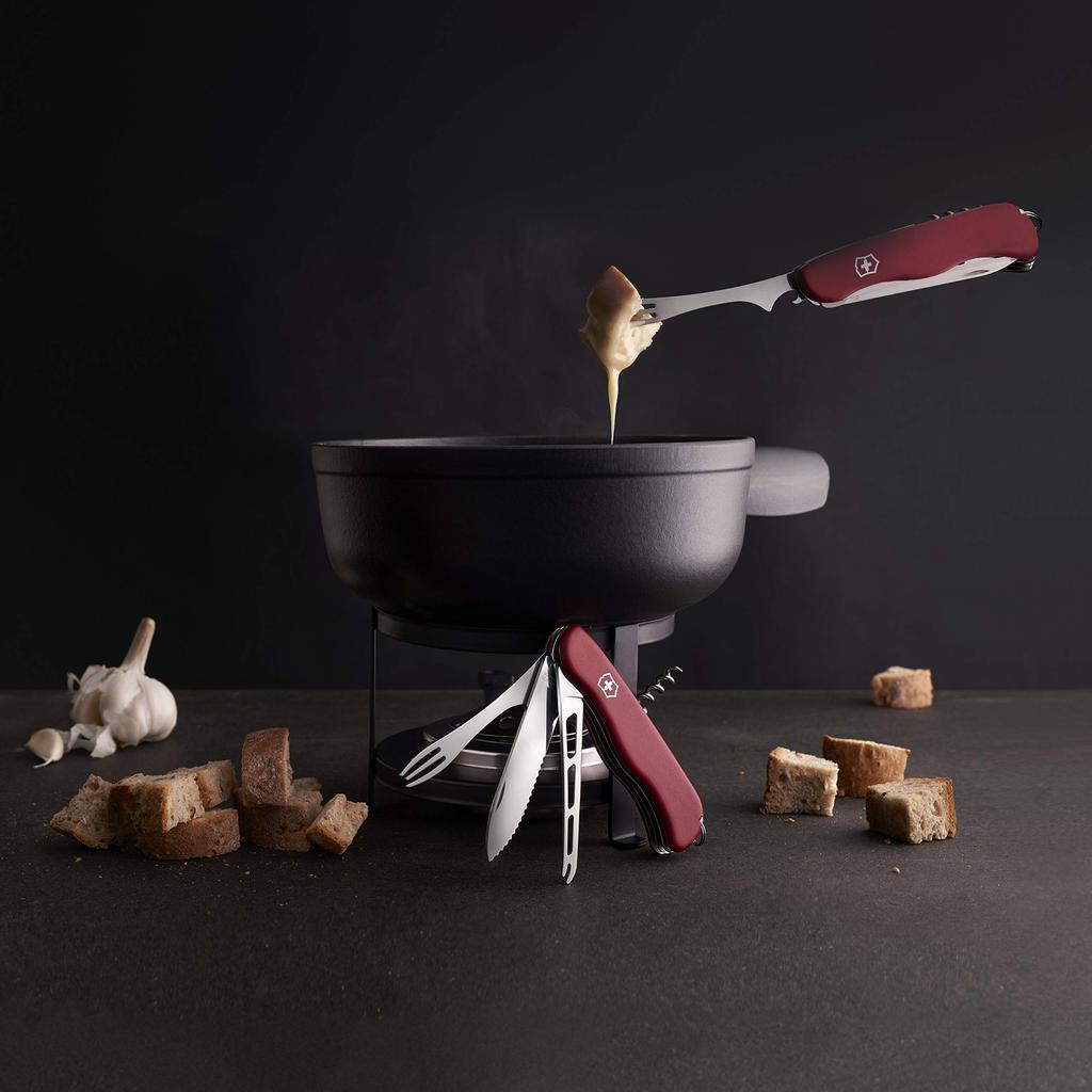 VICTORINOX Cheese Master Swiss Army Knife Multifunctional Knife Cheese Knife Fondue Fork Large Blade Swiss Made with 8 Functions Multi-tool []