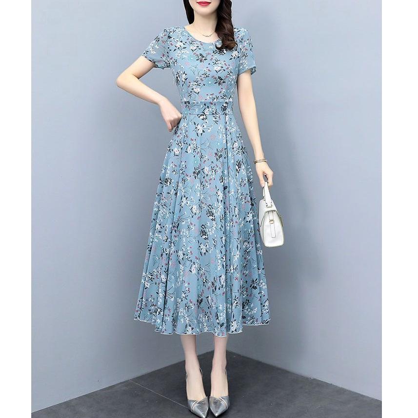 Elegant Floral Slimming Plus Size Summer Dress