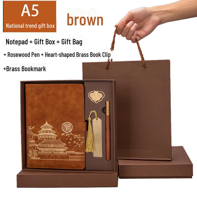 

Набор блокнотов National Trend формата А5: Ретро-блокнот для деловых, офисных и творческих встреч - в комплекте подарочная коробка