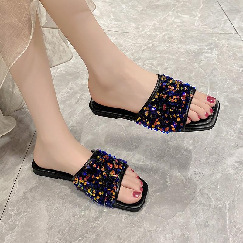 

Flat-bottomed temperament sequined cool slippers women s shoes outer wear 2025 new high-end silver sandals 36 разноцветный