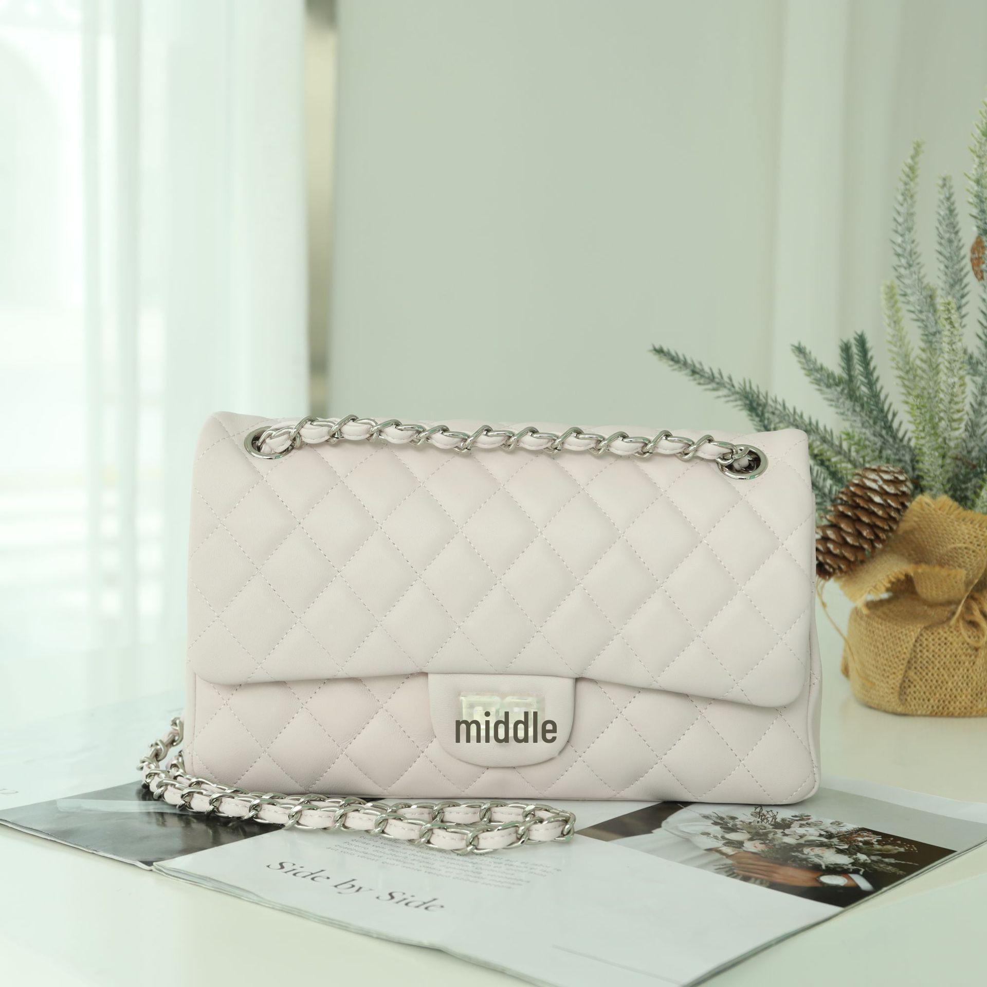 

Сумка через плече з овчини з ромбами та ланцюжком - осінь/зима 2025, універсальна, невелика квадратна, високоякісний жіночий месенджер 26x8x15 cm (LxWxH)