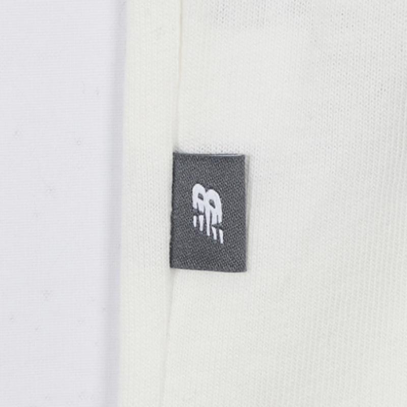 New BalaNce Collage T shirT N