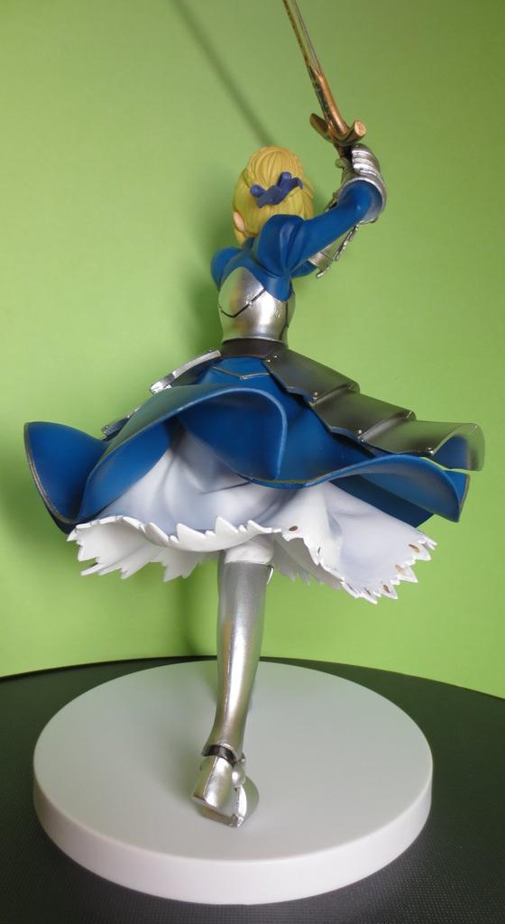 Taito Lottery Honpo Fatestay night A Prize Saber Figure (Prize)