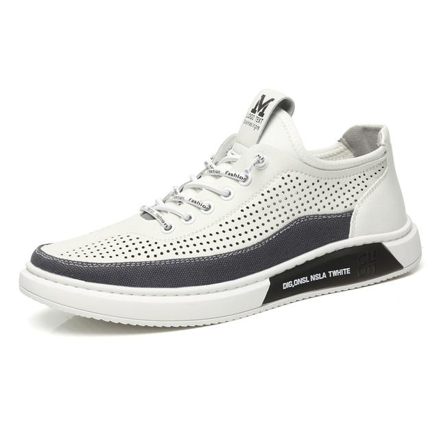 Classic White Shoes Men Lace -Up Solid Sneakers Male Comfortable Casual Leather Flats Soft Low Top Light Leisure Walk Board Shoes