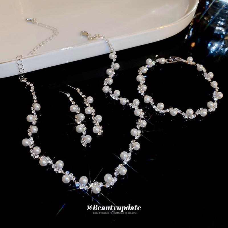 Choker Pearl Diamond Wave Necklace Set Korean High-end Fashion Collarbone Chain Niche Commuter Jewelry Women