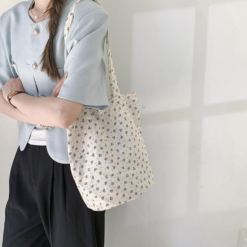 Niche Design Tote Bag Small Fresh Casual Large Capacity Shoulder Bag Cloth Bag Summer New Canvas Underarm Bag
