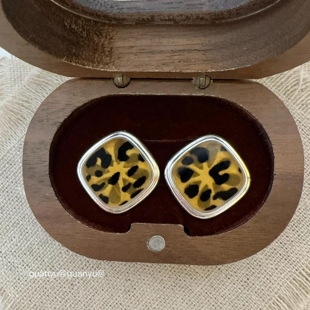 Sweet Style Resin Leopard Print Square Stud Earrings - Women's Fashion, Light Luxury, Versatile, and Unique