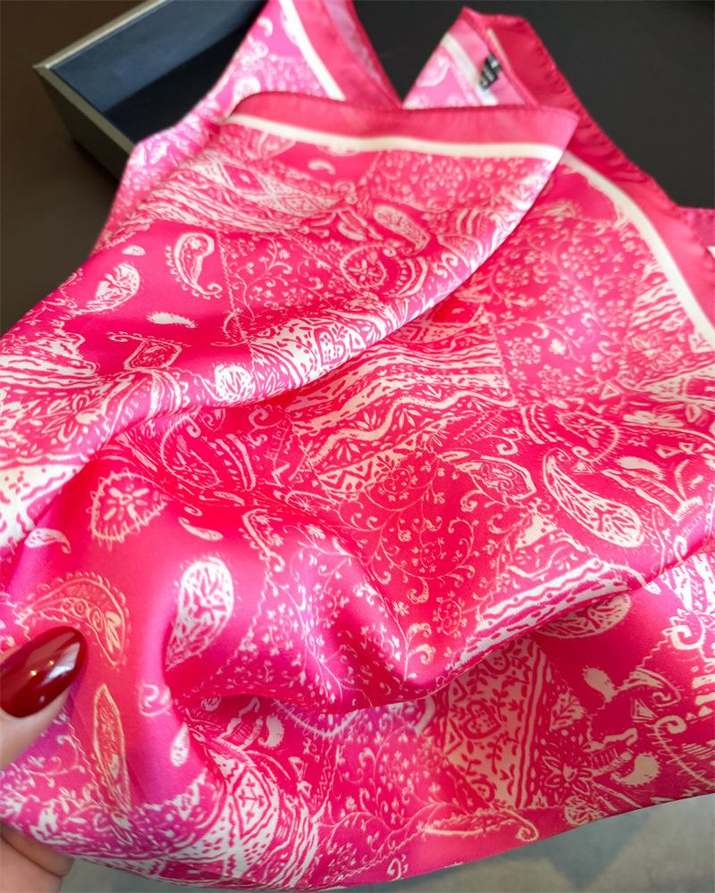 Women S Printed Cashew Pattern Silk Like Square Scarf For Sun Protection And Fashion