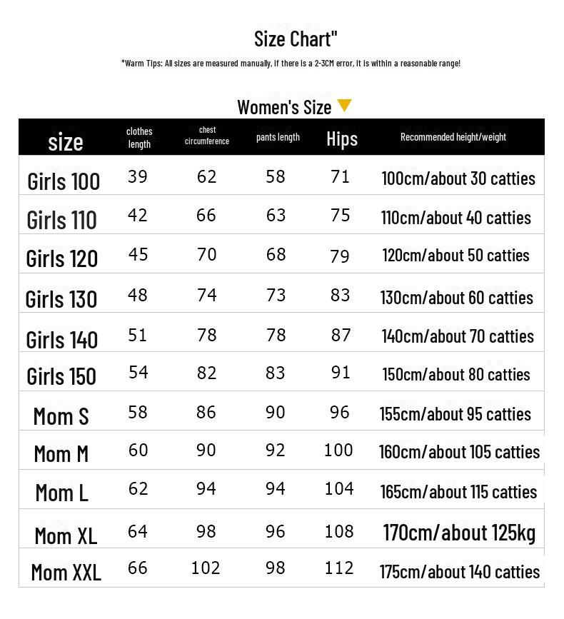 2025 Sommer-Strand-Eltern-Kind-Outfits: Fußanzüge der dreiköpfigen Familie am Meer