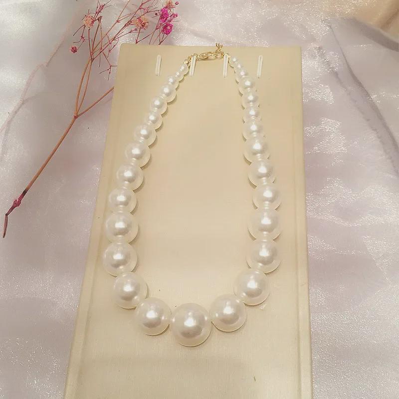 Elegant Single Layer Pearl Clavicle Necklace & Earrings Set