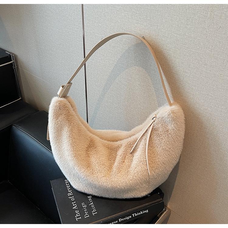 

Плюшевая сумка женская большой вместимости новая осенне-зимняя повседневная универсальная плюшевая сумка-мессенджер сумка-пельмень