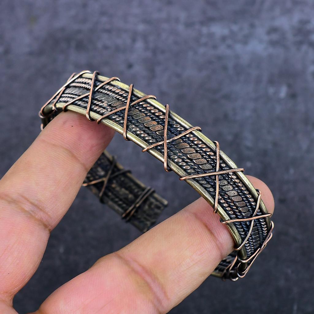 Natürlicher Vintage-Look Gesmtone Kupferdraht Wickel Armreif Verstellbar a3z00