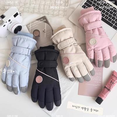 Cycling Gloves Winter Female Cute Warm Thickened Velvet Hiking Touch Screen Northeast Electric Car Cold Winter Skiing