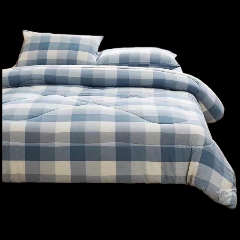 Yumengjiaju Washed Quilt with Cotton Blend Filling